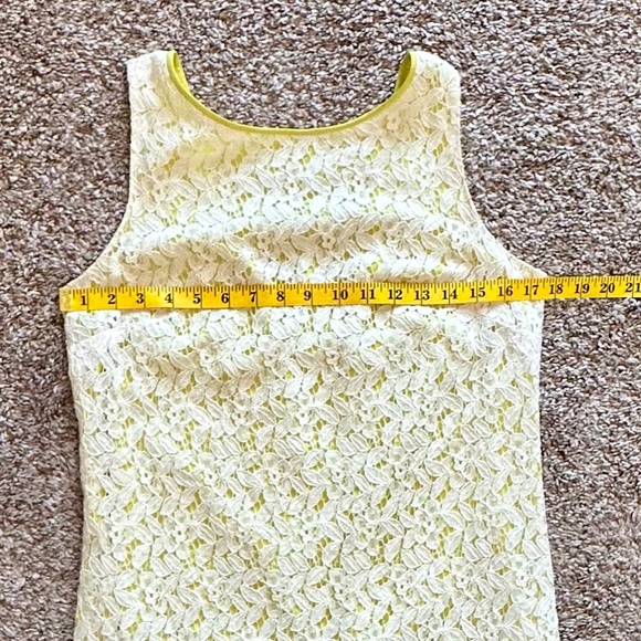 Anne Taylor Loft, White Floral Lace/ Yellow-Green Lining Dress, Size 6 - Picture 9 of 9